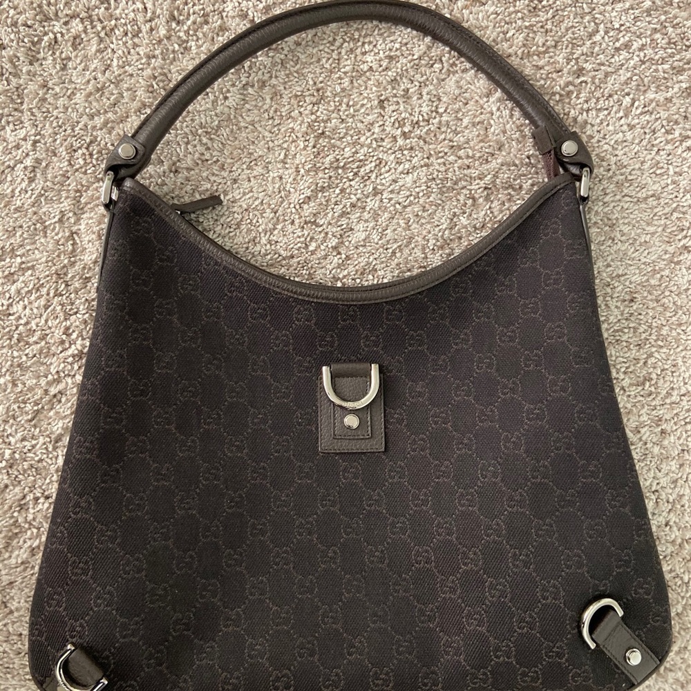 Pre-Owned Gucci Hobo Bag in style Abbey
